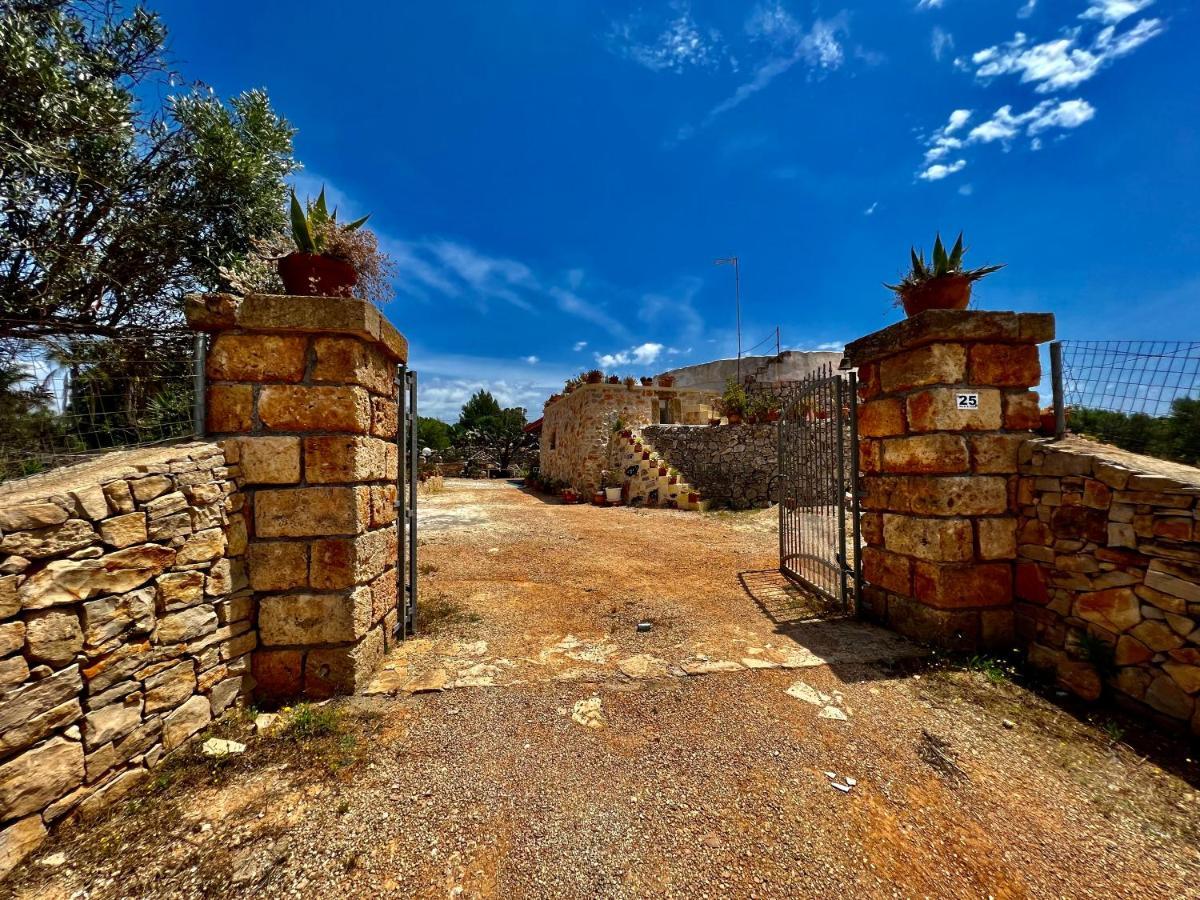 Trulli Delle Succulente Villa Capilungo Exterior photo